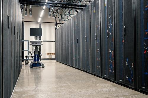 Fully managed dedicated hosting data center location.
