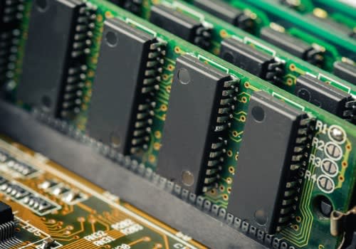 How to Choose the Right Amount of Server RAM